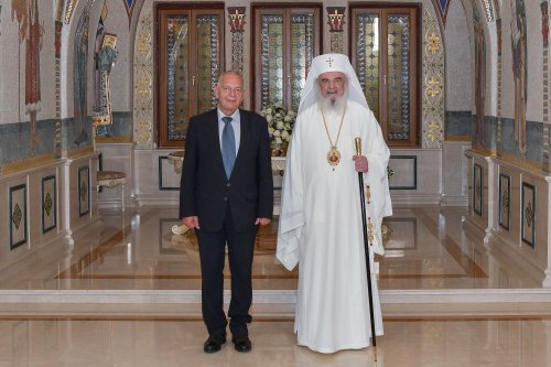 Ambasadorul Bulgariei la București în vizită de prezentare la Patriarhia Română Poza 262534