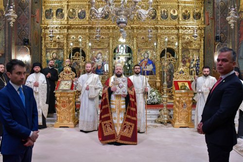 Patriarhul României a sărbătorit prin rugăciune împlinirea vârstei de 72 de ani Poza 262552