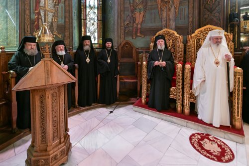 Patriarhul României a sărbătorit prin rugăciune împlinirea vârstei de 72 de ani Poza 262557