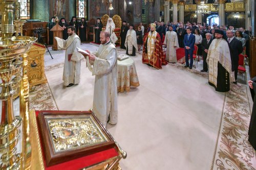 Patriarhul României a sărbătorit prin rugăciune împlinirea vârstei de 72 de ani Poza 262562