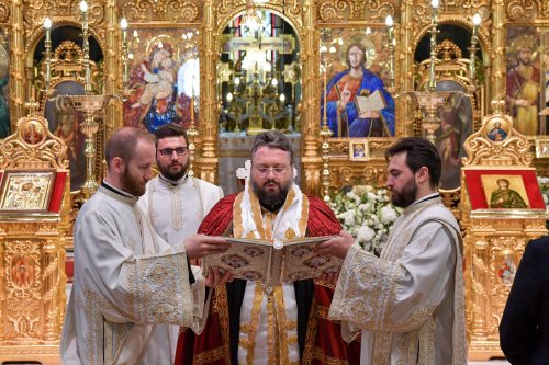 Patriarhul României a sărbătorit prin rugăciune împlinirea vârstei de 72 de ani Poza 262576