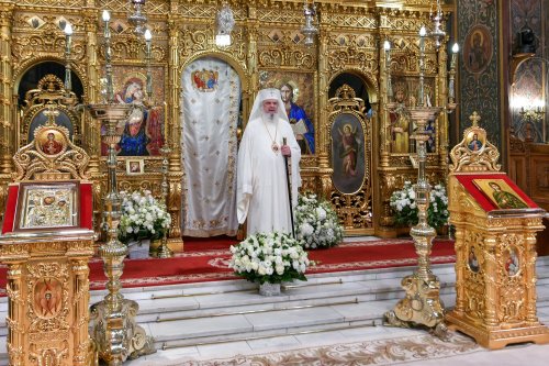 Patriarhul României a sărbătorit prin rugăciune împlinirea vârstei de 72 de ani Poza 262583