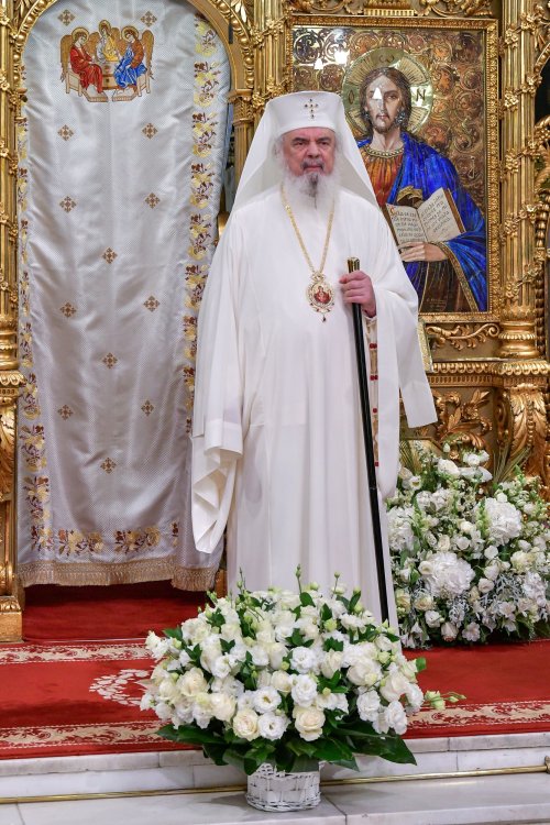 Patriarhul României a sărbătorit prin rugăciune împlinirea vârstei de 72 de ani Poza 262586