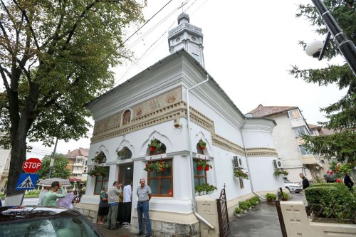 Vizită arhierească la o biserică veche de peste două secole din Focșani Poza 262681