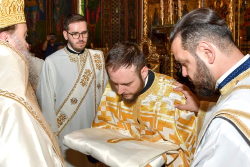 Bucuria slujirii la Mănăstirea Radu Vodă din București Poza 262821