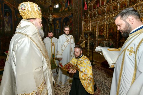 Bucuria slujirii la Mănăstirea Radu Vodă din București Poza 262831