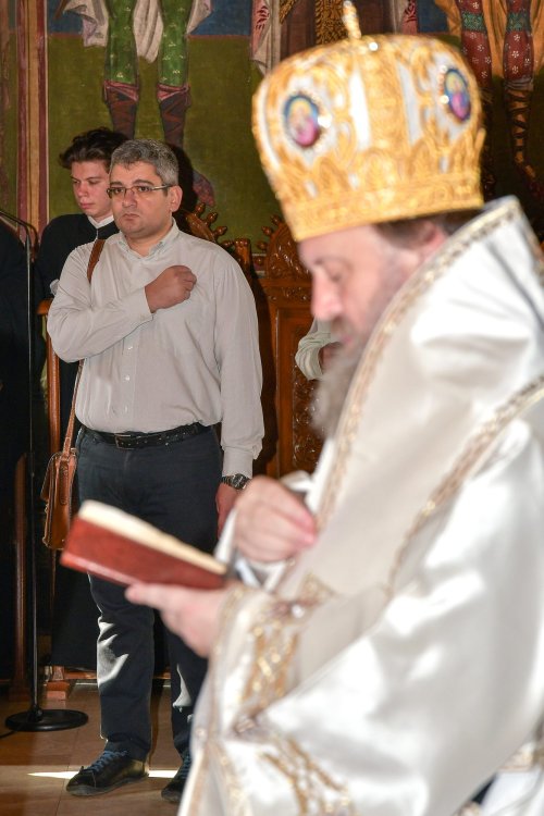 Bucuria slujirii la Mănăstirea Radu Vodă din București Poza 262834