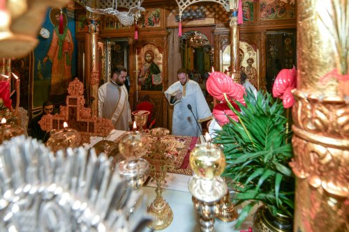 Bucuria slujirii la Mănăstirea Radu Vodă din București Poza 262861