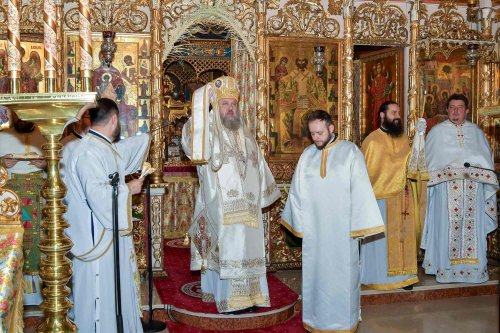 Bucuria slujirii la Mănăstirea Radu Vodă din București Poza 262867