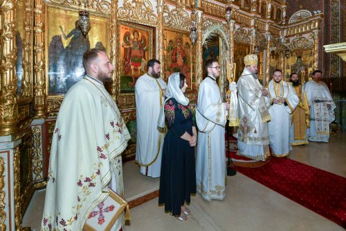 Bucuria slujirii la Mănăstirea Radu Vodă din București Poza 262868