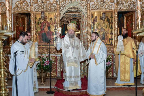 Bucuria slujirii la Mănăstirea Radu Vodă din București Poza 262870