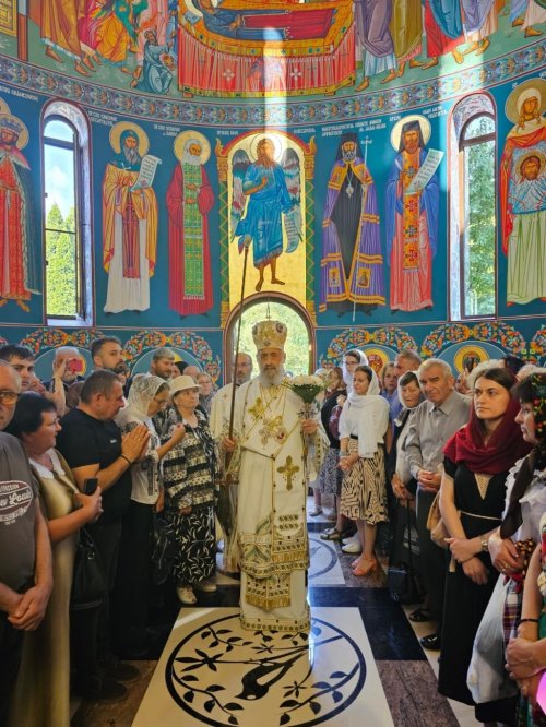 Resfințirea bisericii Mănăstirii „Sfântul Ioan Botezătorul” de la Rimetea  Poza 262809