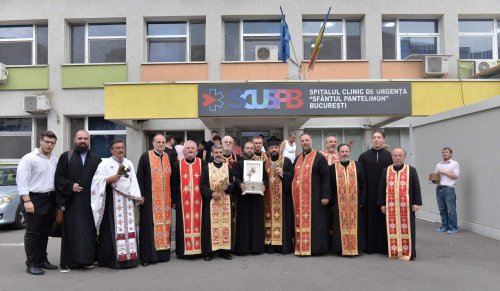 Sfântul Pantelimon sărbătorit la Parohia Mărcuța din București Poza 263132