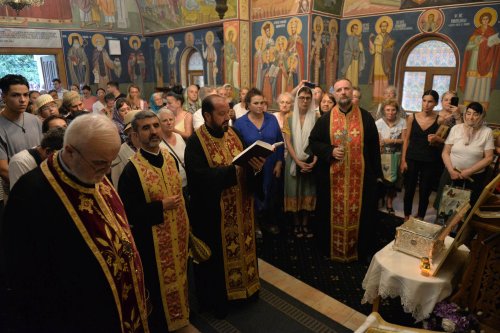 Sfântul Pantelimon sărbătorit la Parohia Mărcuța din București Poza 263133