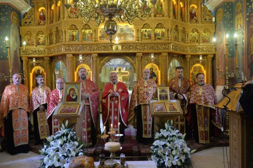 Sfântul Pantelimon sărbătorit la Parohia Mărcuța din București Poza 263135