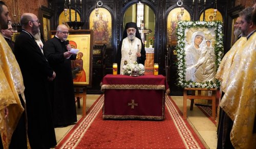 Cinstitele moaște ale Sfintei și Dreptei Ana la Catedrala Încoronării din Alba Iulia Poza 263204