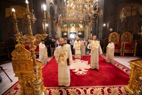 Duminica a 8-a după Rusalii la Catedrala Patriarhală din București Poza 263243