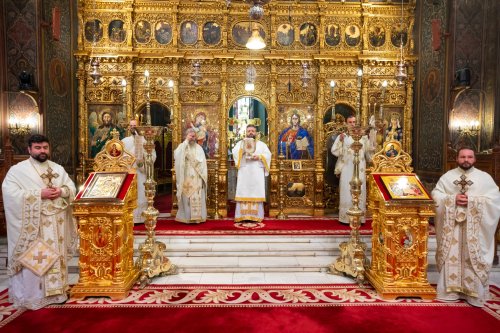 Duminica a 8-a după Rusalii la Catedrala Patriarhală din București Poza 263285