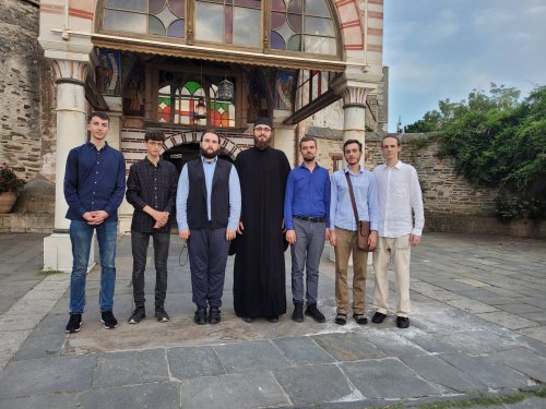 Program de studiu duhovnicesc la Mănăstirea Vatoped din Sfântul Munte Athos Poza 263394