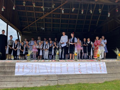 „Festivalul bucuriei” în Parohia Nocrich, județul Sibiu Poza 263734