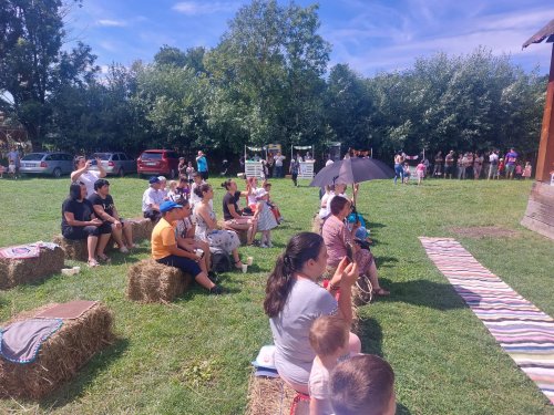 „Festivalul bucuriei” în Parohia Nocrich, județul Sibiu Poza 263738