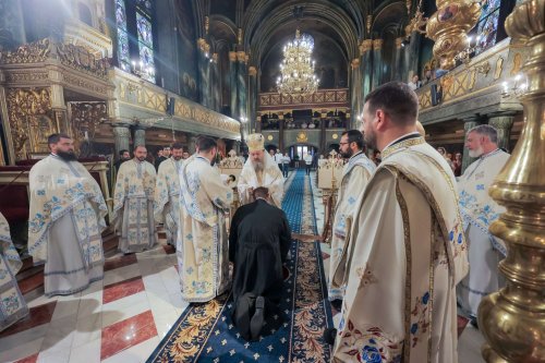 Hirotonie întru diacon la Catedrala „Sfântul Spiridon”-Nou din București Poza 264204