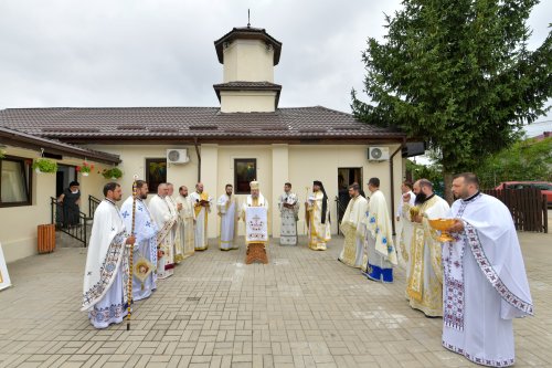 Înnoirea bisericii din localitatea prahoveană Plopeni Sat Poza 264035