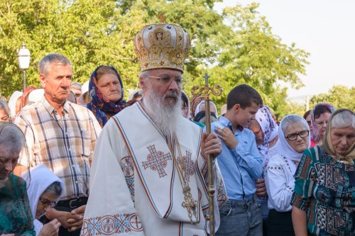 Sfântul Ioan Iacob Hozevitul, cinstit în localitatea natală Poza 263974