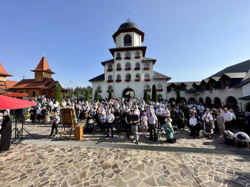 Hramul Mănăstirii Sita Buzăului, judeţul Covasna Poza 264197