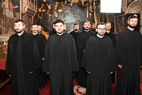 Hirotesii de duhovnici la Paraclisul istoric al Reședinței Patriarhale Poza 264421