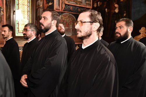 Hirotesii de duhovnici la Paraclisul istoric al Reședinței Patriarhale Poza 264424