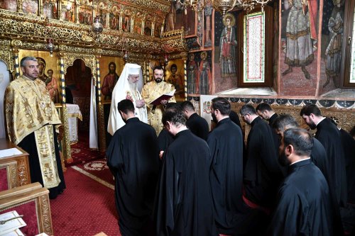 Hirotesii de duhovnici la Paraclisul istoric al Reședinței Patriarhale Poza 264426
