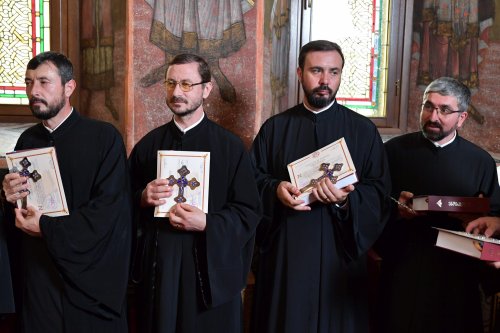 Hirotesii de duhovnici la Paraclisul istoric al Reședinței Patriarhale Poza 264442