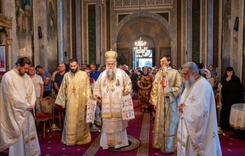 Sărbătoarea hramului bisericii bolniței Mănăstirii Bistrița, județul Vâlcea Poza 264401