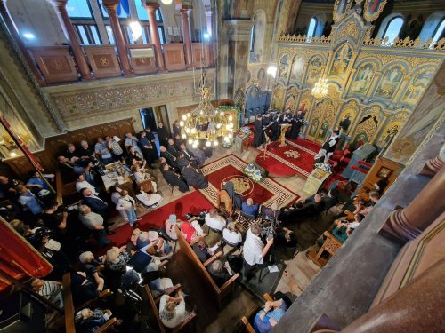 Concert de cântări religioase închinate Maicii Domnului la Vârșeț, Serbia Poza 264516