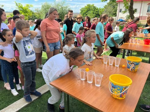 Activități sportive și recreative pentru copiii din Arhiepiscopia Dunării de Jos Poza 264628
