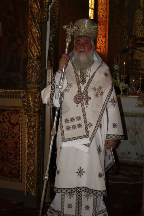 Sfântul Ierarh Nifon, prăznuit la Catedrala Mitropolitană din Craiova Poza 264643