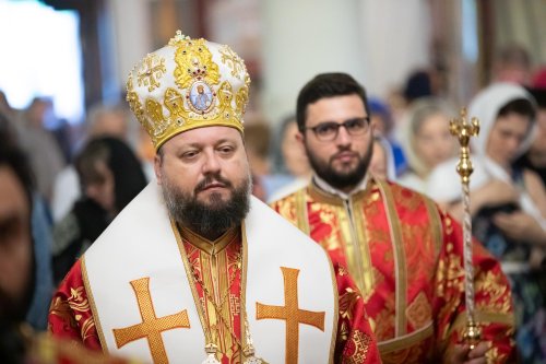 Prinos de laudă și recunoștință adus Sfinților Martiri Brâncoveni Poza 265050