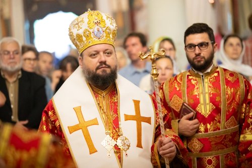 Prinos de laudă și recunoștință adus Sfinților Martiri Brâncoveni Poza 265055