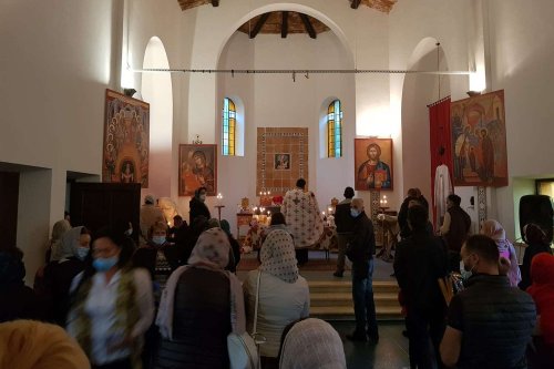 Întărirea identităţii prin credinţa ortodoxă la Prima Porta Poza 264686