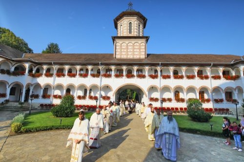 Hramul istoric al Mănăstirii Mihai Vodă de la Turda Poza 265443