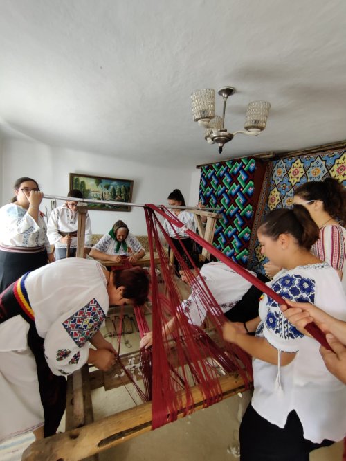 Activități estivale dedicate copiilor în Arhiepiscopia Dunării de Jos Poza 265846