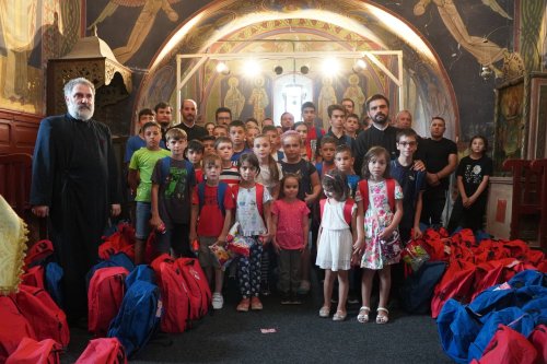 3.500 de copii din judeţele Galaţi şi Brăila ajutați la început de an şcolar Poza 266134