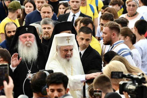 Comuniunea tinerilor ortodocși în capitala Banatului Poza 266237