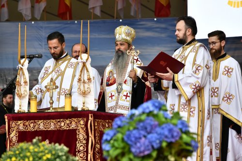 Comuniunea tinerilor ortodocși în capitala Banatului Poza 266256