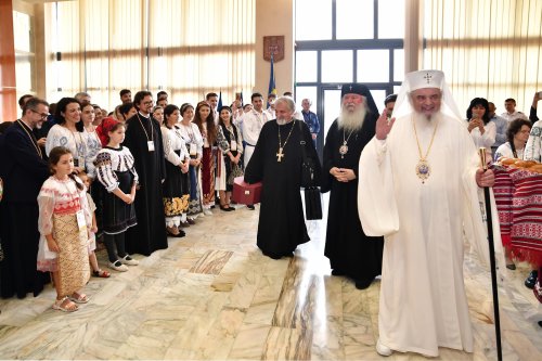 Patriarhul României a ajuns la Întâlnirea Internațională a Tinerilor Ortodocși de la Timișoara  Poza 266190