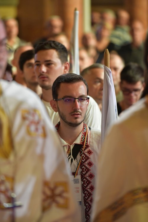 Întâlnirea Internațională a Tinerilor Ortodocși a ajuns la final Poza 266730