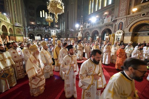 Întâlnirea Internațională a Tinerilor Ortodocși a ajuns la final Poza 266734