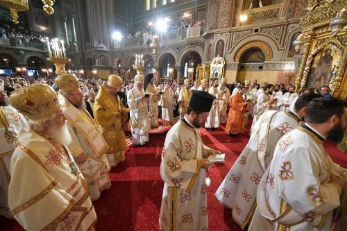Întâlnirea Internațională a Tinerilor Ortodocși a ajuns la final Poza 266744