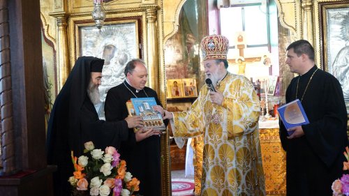 Odor duhovnicesc din Bucovina la o biserică din Călărași  Poza 267055